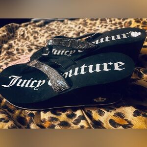 🩴Juicy Couture sequin wedge flip flops